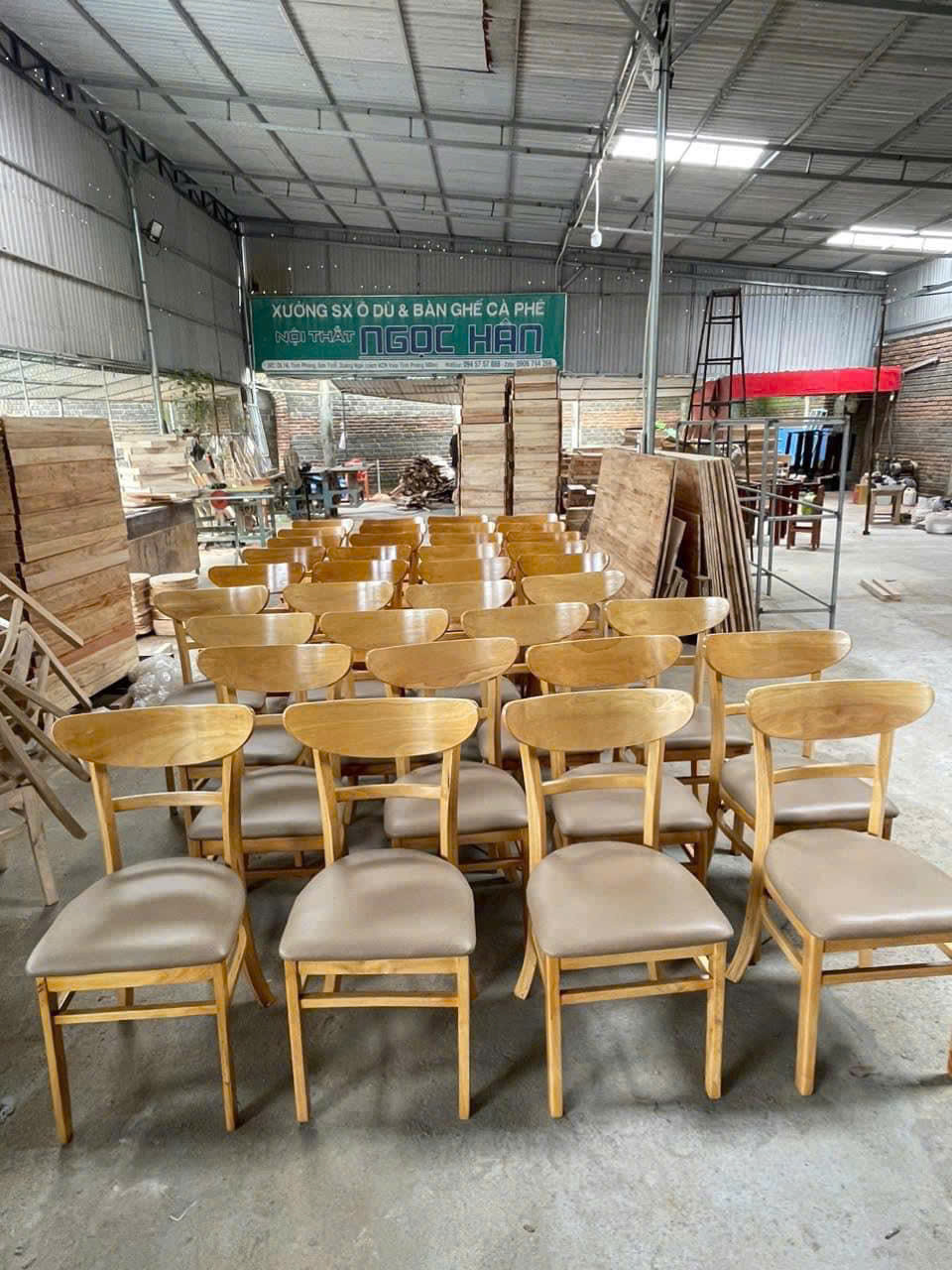 HÌNH ẢNH XƯỞNG SẢN XUẤT BÀN GHẾ CAFE – NHÀ HÀNG – VĂN PHÒNG NGỌC HÂN - Hình ảnh 6