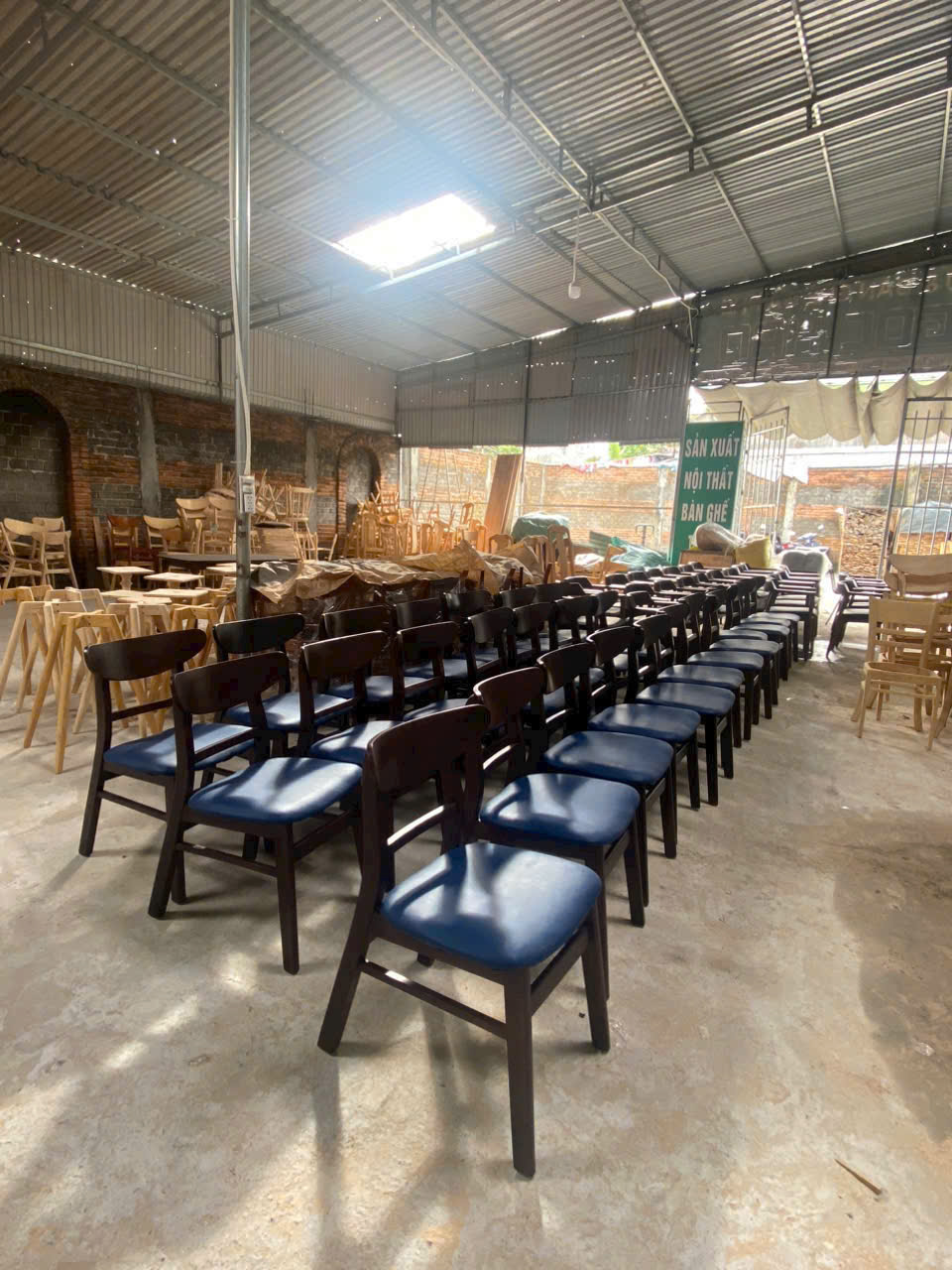HÌNH ẢNH XƯỞNG SẢN XUẤT BÀN GHẾ CAFE – NHÀ HÀNG – VĂN PHÒNG NGỌC HÂN - Hình ảnh 17