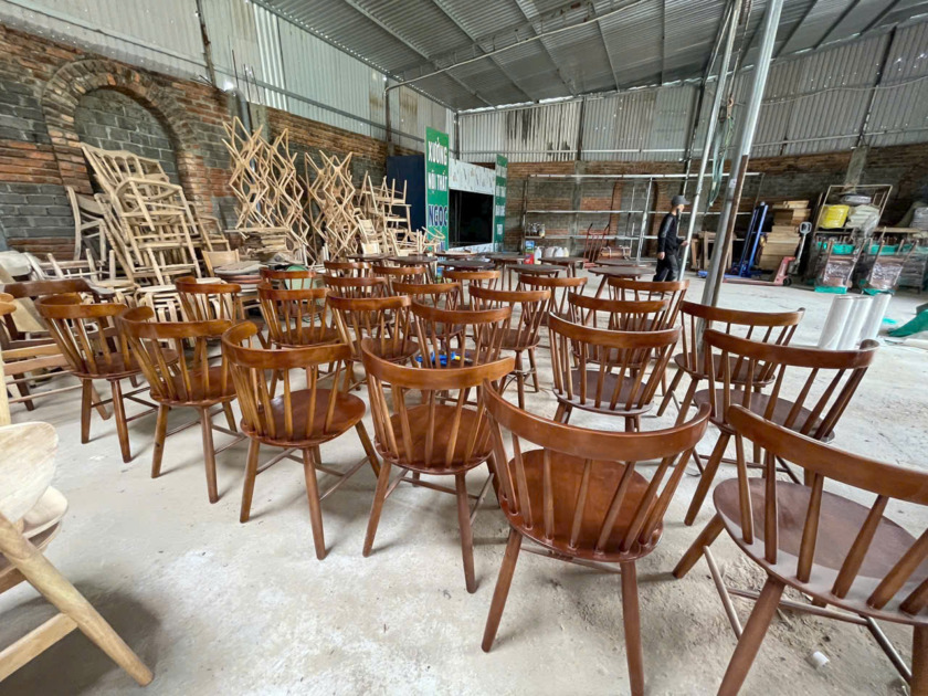 HÌNH ẢNH XƯỞNG SẢN XUẤT BÀN GHẾ CAFE – NHÀ HÀNG – VĂN PHÒNG NGỌC HÂN - Hình ảnh 11